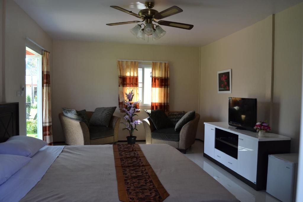 Moon River Resort Ubon Ratchathani Dış mekan fotoğraf